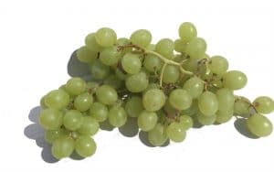 A bunch of pale green grapes